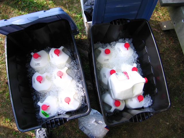 Photos from the 2006 Annual Gallon Challenge